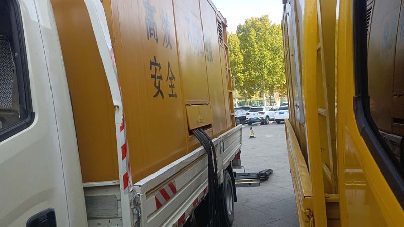 富蕴如何判断柴油发电机组和UPS电源的切换时间是否符合要求？